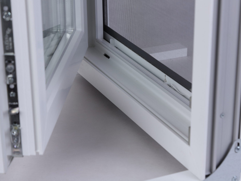 Szúnyogháló telepítés