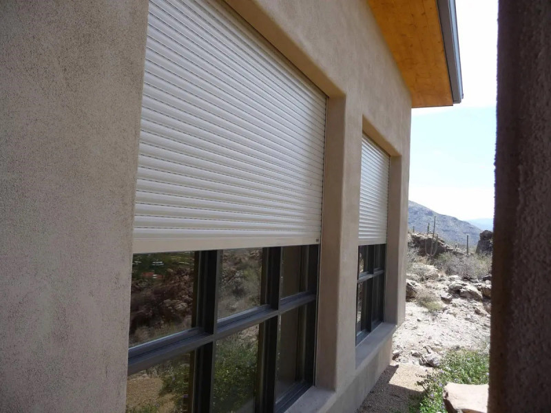 Ráépíthető tokos redőny