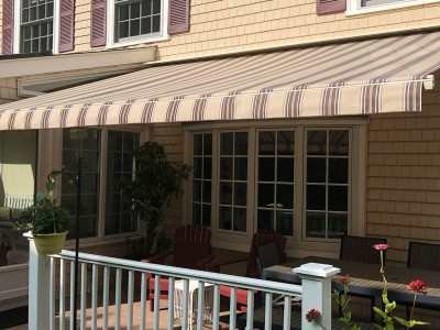 Korszerű napellenző